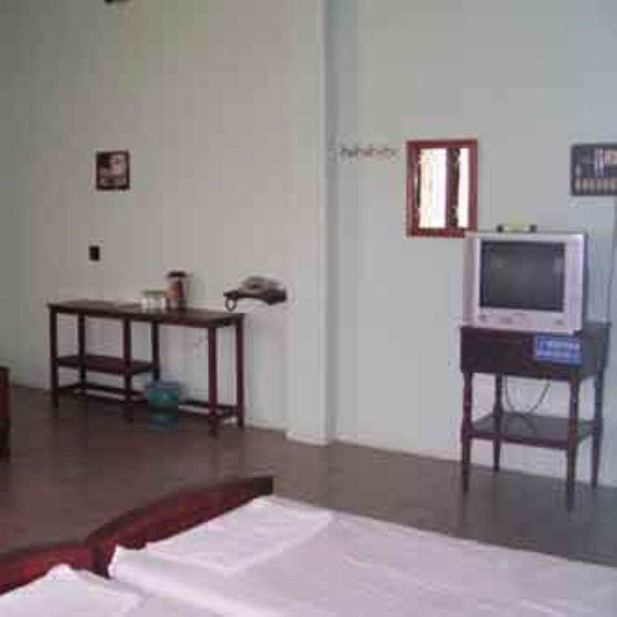 Hotel Valli Thanjavur Exteriör bild